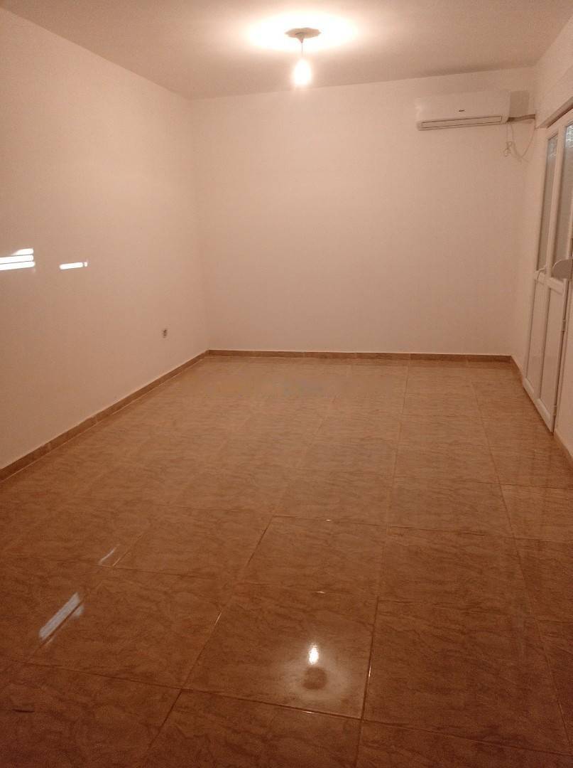 Location Appartement F4 Reghaia