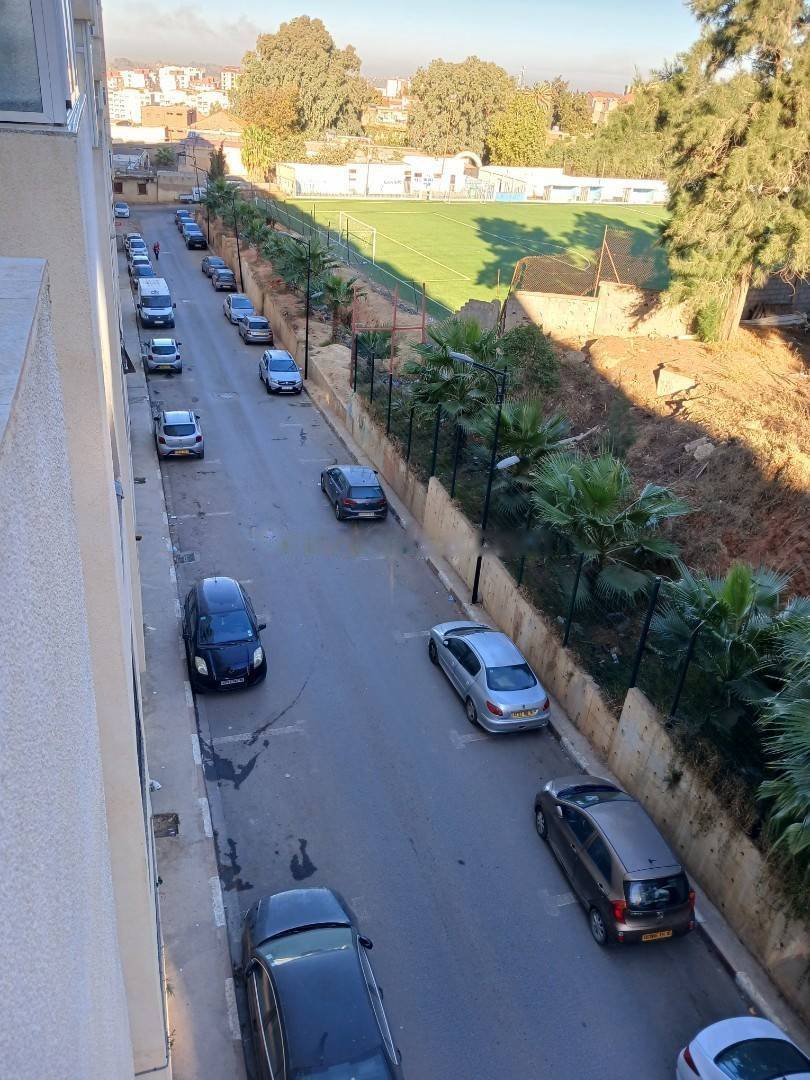 Location Appartement F3 Souidania