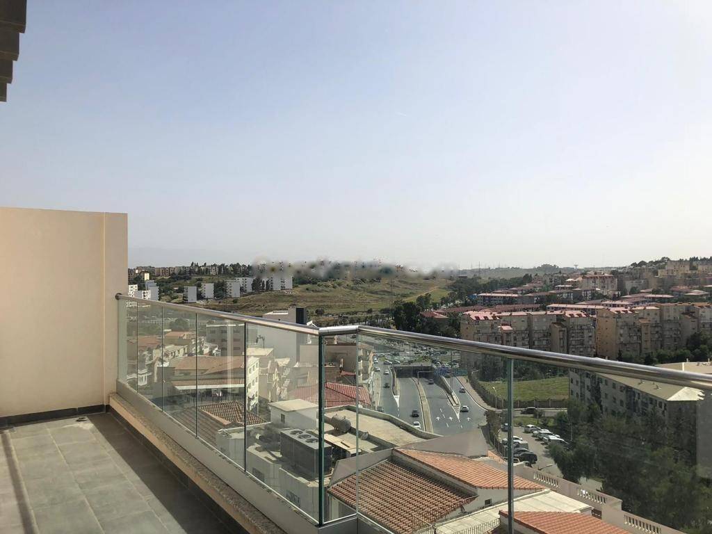 Location Appartement F3 Dely Ibrahim