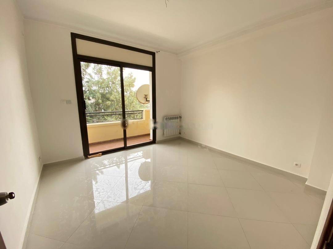 Location Appartement F4 Birkhadem