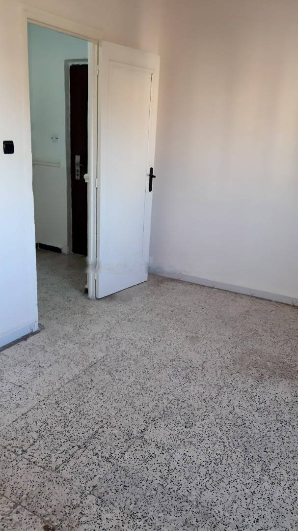 Location Appartement F3 Dar El Beida