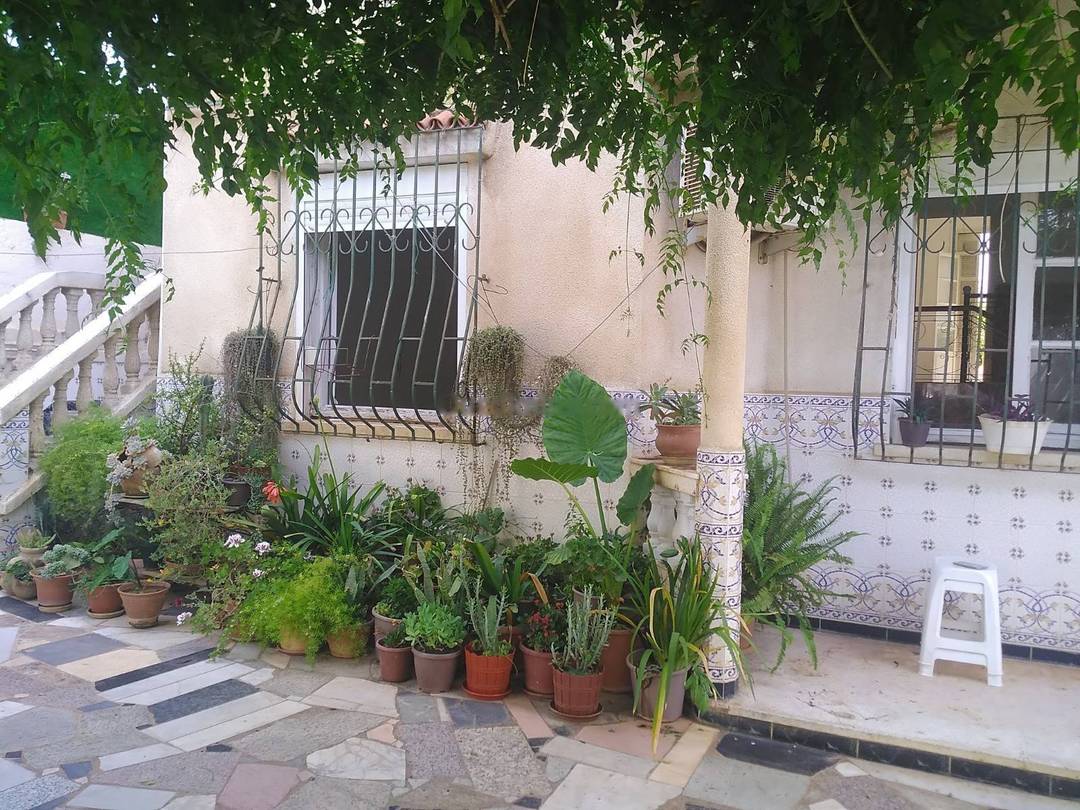 Location Niveau de villa F4 Birkhadem