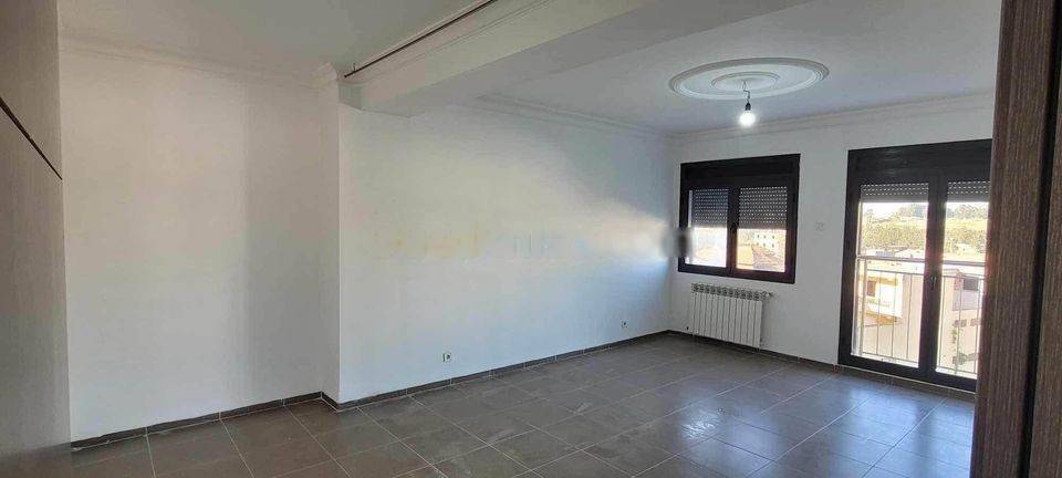 Location Appartement F3 Reghaia