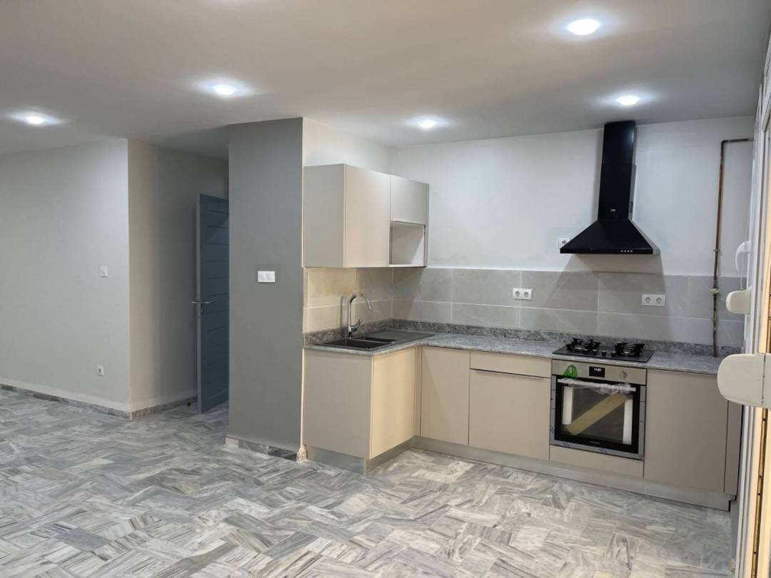 Location Niveau de villa F2 Dely Ibrahim