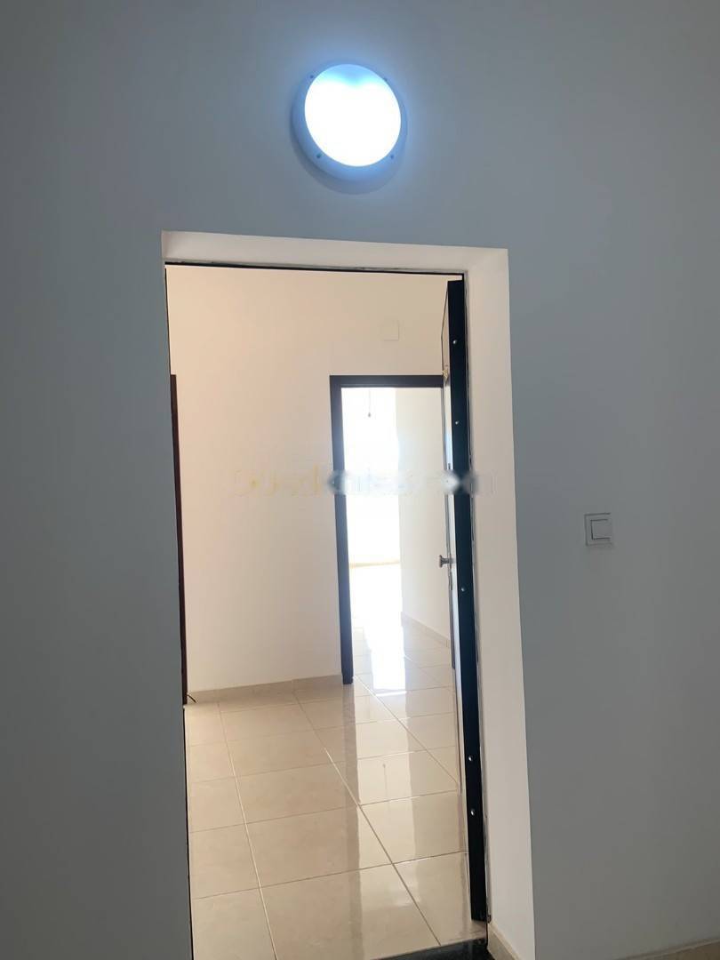 Location Appartement F3 Birkhadem