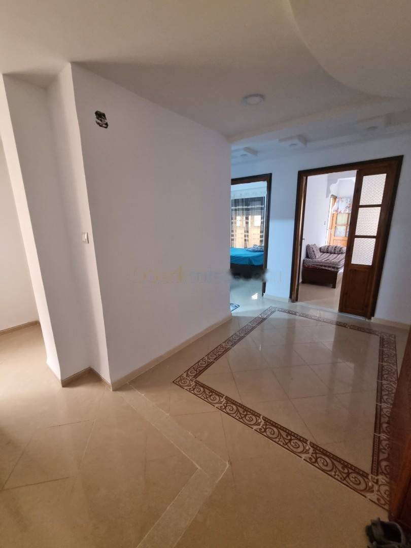 Location Appartement F3 Dely Ibrahim