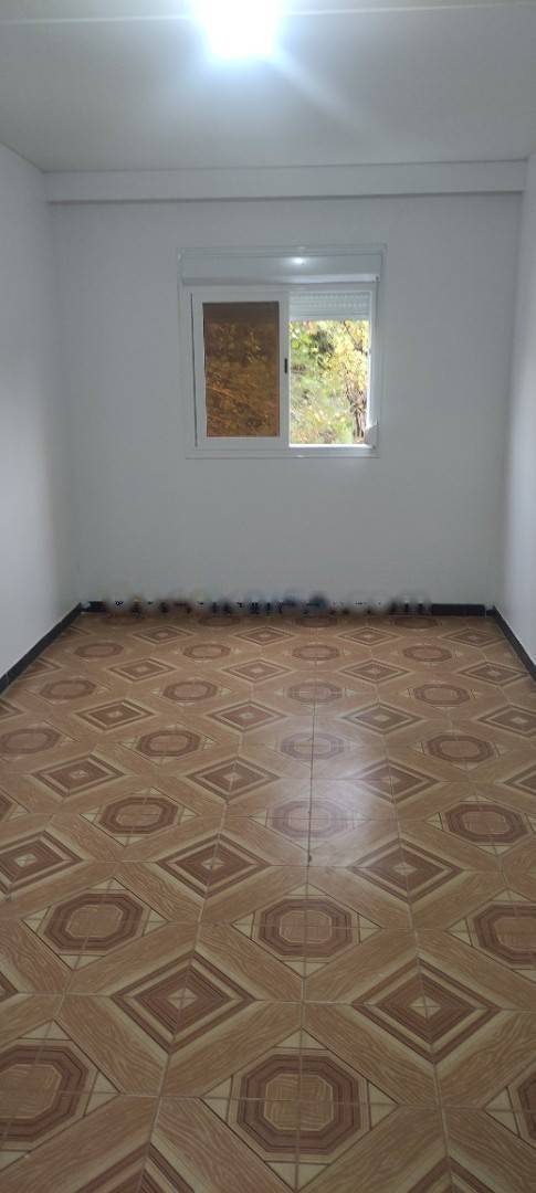 Location Appartement F4 Dely Ibrahim