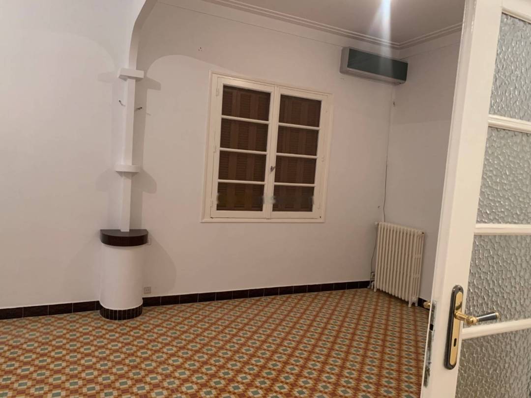 Location Niveau de villa F4 Bouzareah