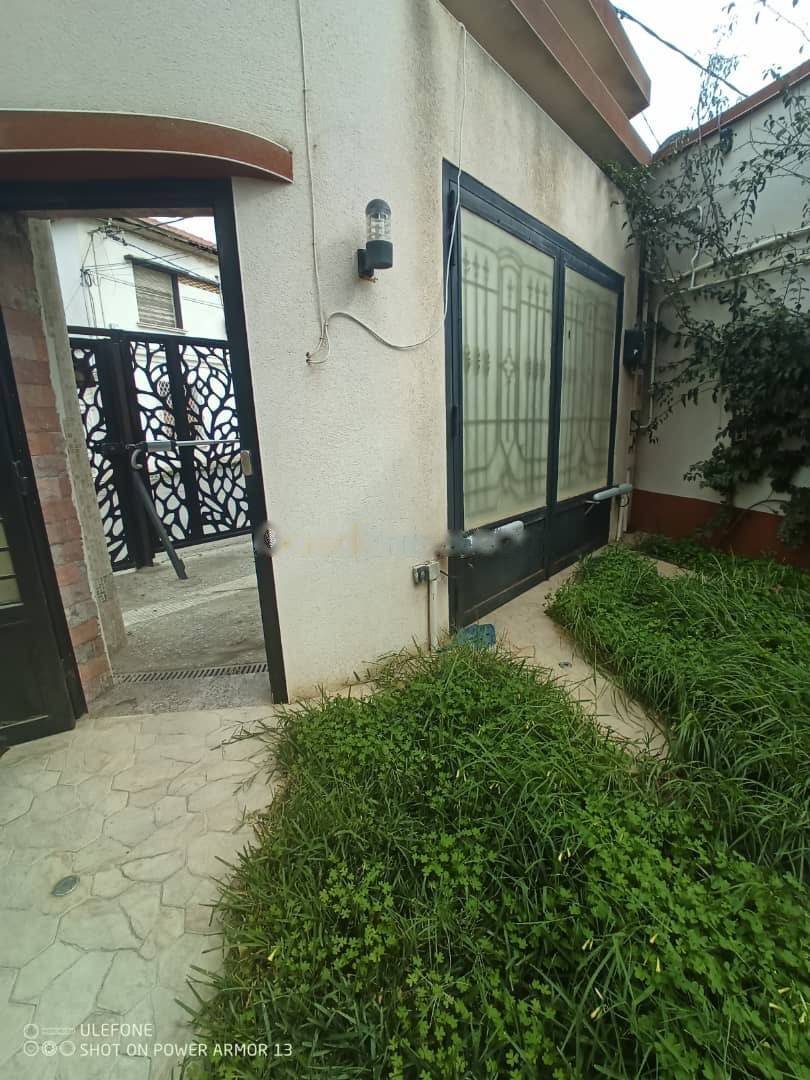 Vente Villa F8 El Biar