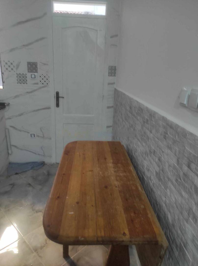 Location Niveau de villa F2 Bordj El Bahri