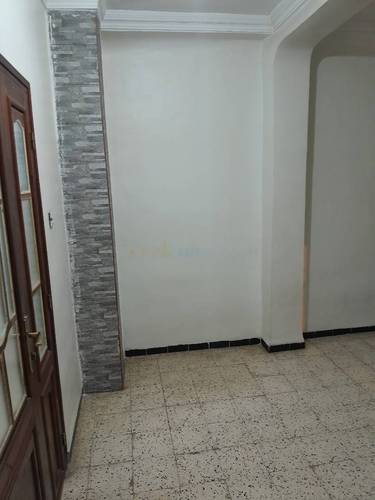 Location Appartement F3 Kouba