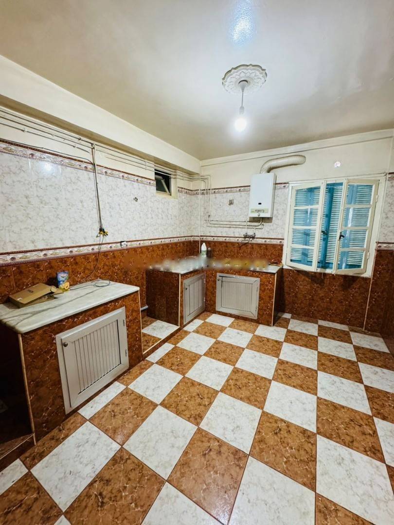 Location Appartement F4 Bab Ezzouar