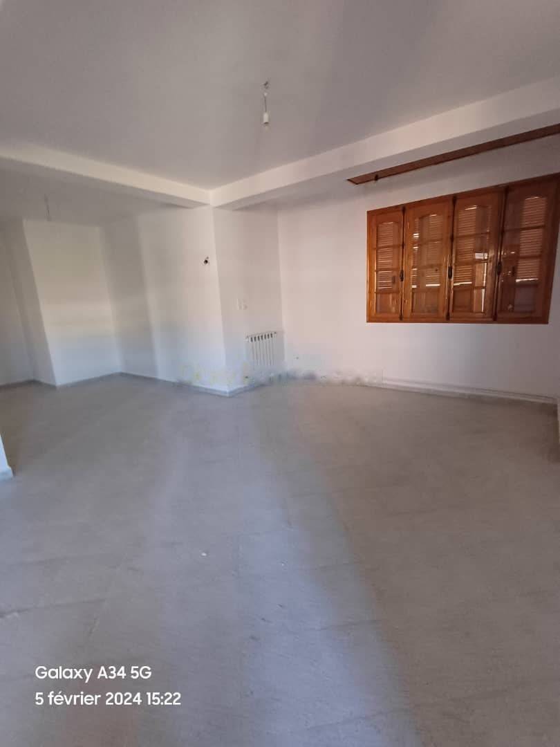 Location niveau de villa f5 birkhadem 16