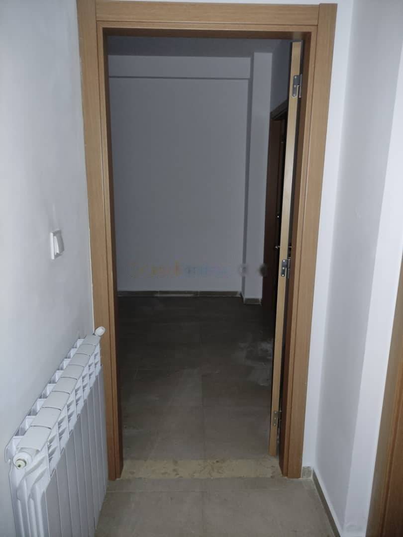 Vente Appartement F3 Souidania