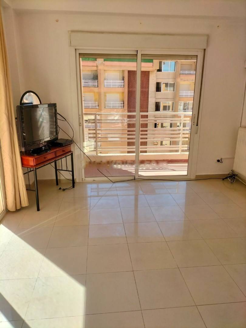 Location Appartement F04 El Achour