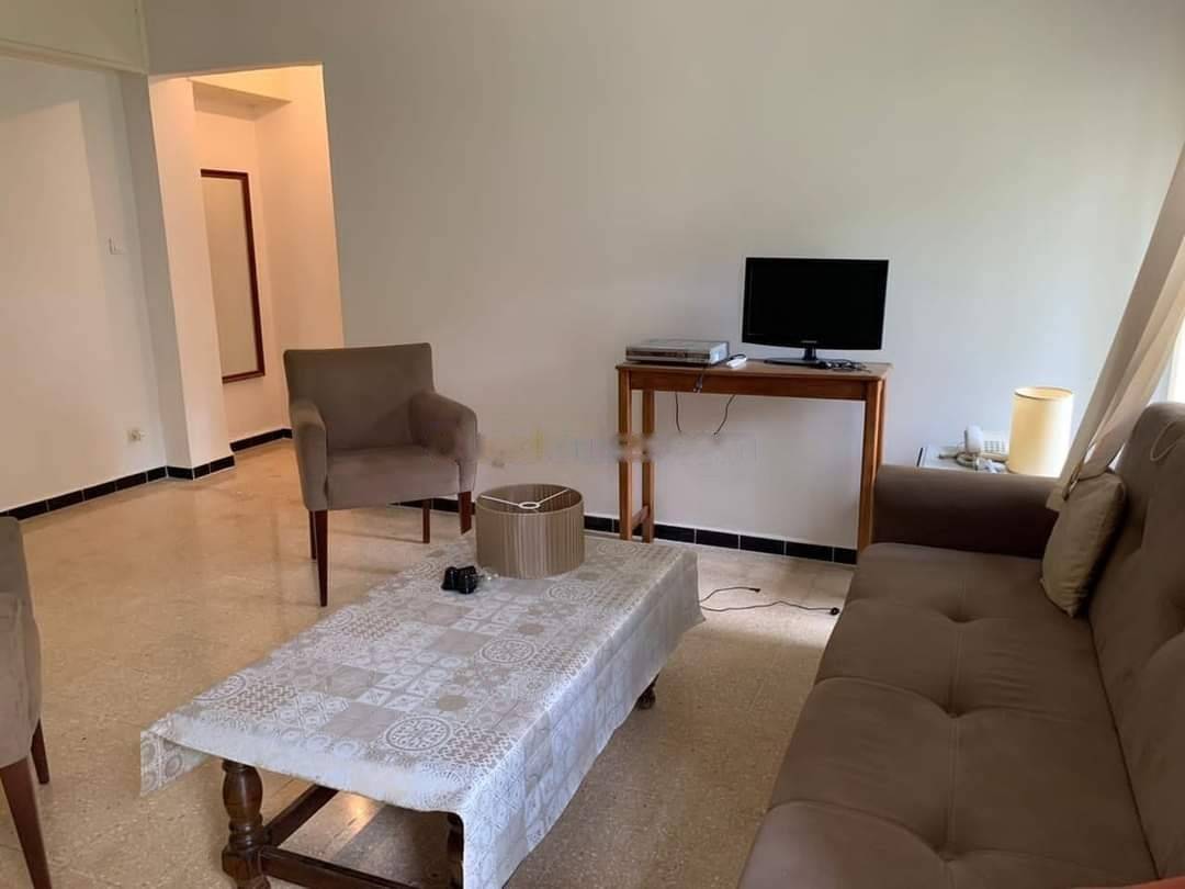 Location Niveau de villa F3 Cheraga