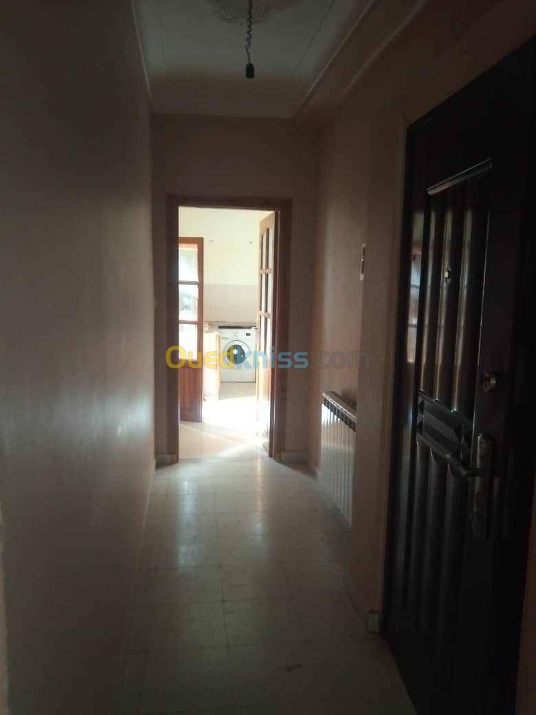 Vente Villa F8 Ouled Chebel