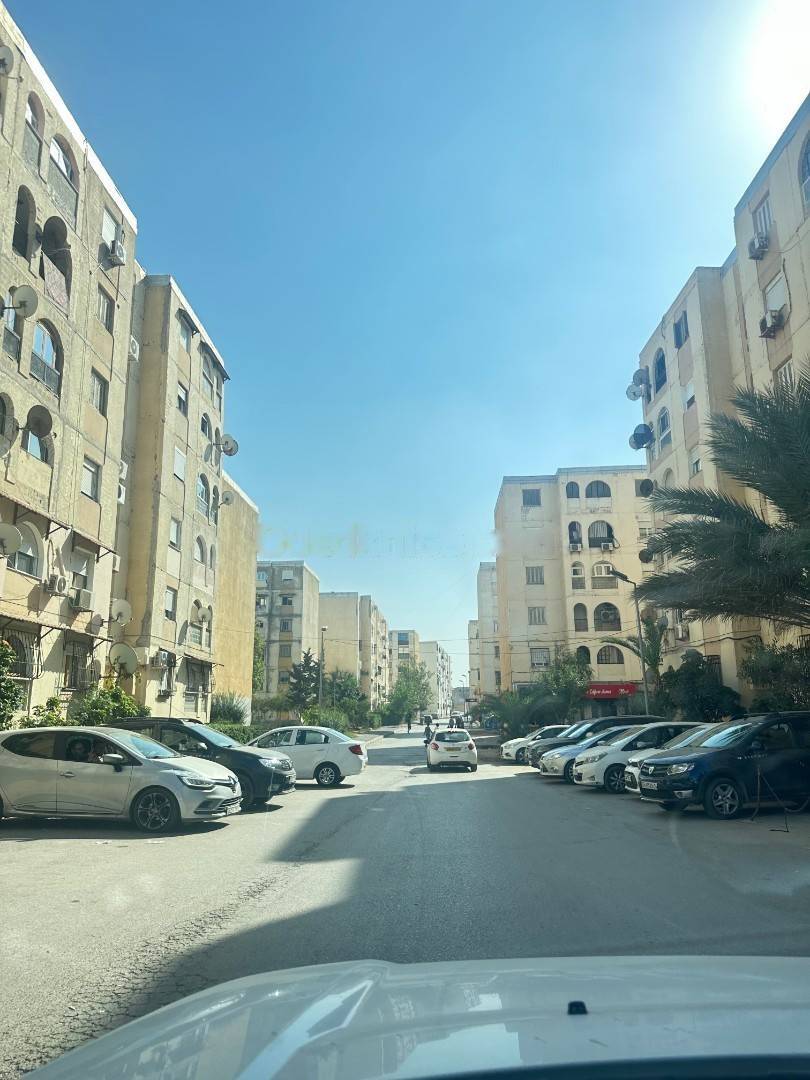 Location Appartement F3 Bordj El Bahri