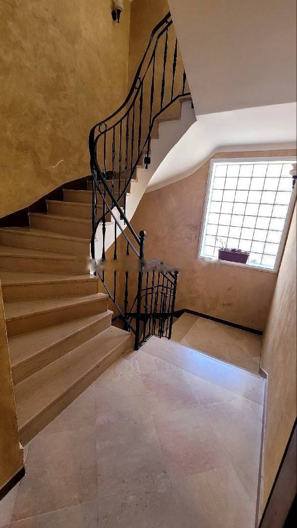 Location Appartement F4 Dely Ibrahim