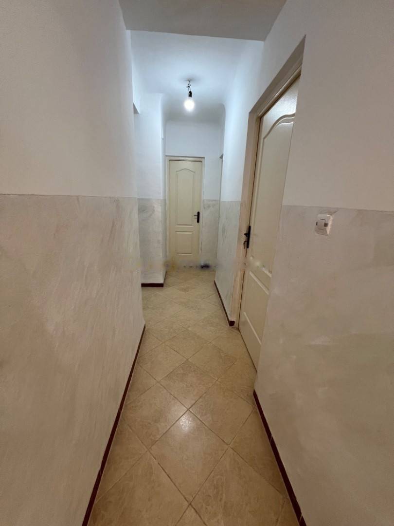 Location Appartement F3 Birkhadem