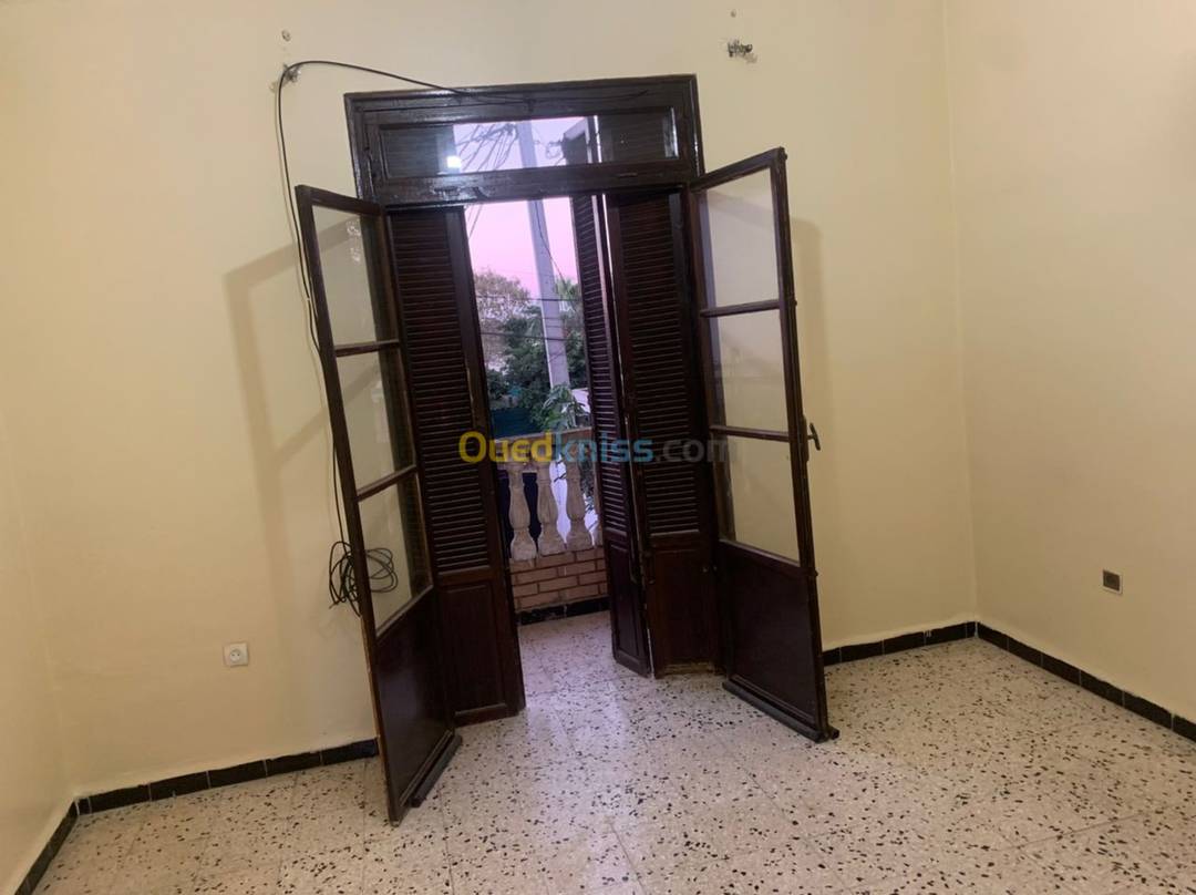 Location Niveau de villa F3 H'raoua