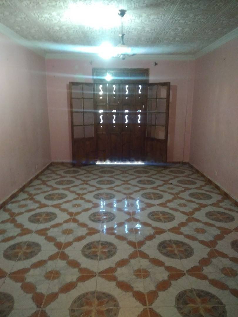 Location Niveau de villa F6 Baraki
