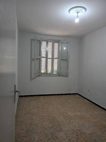 Location Appartement F4 Djasr Kasentina