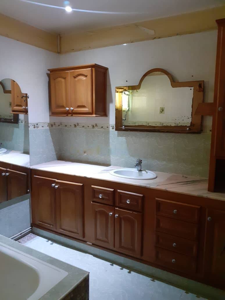 Location Appartement F4 Bordj El Bahri