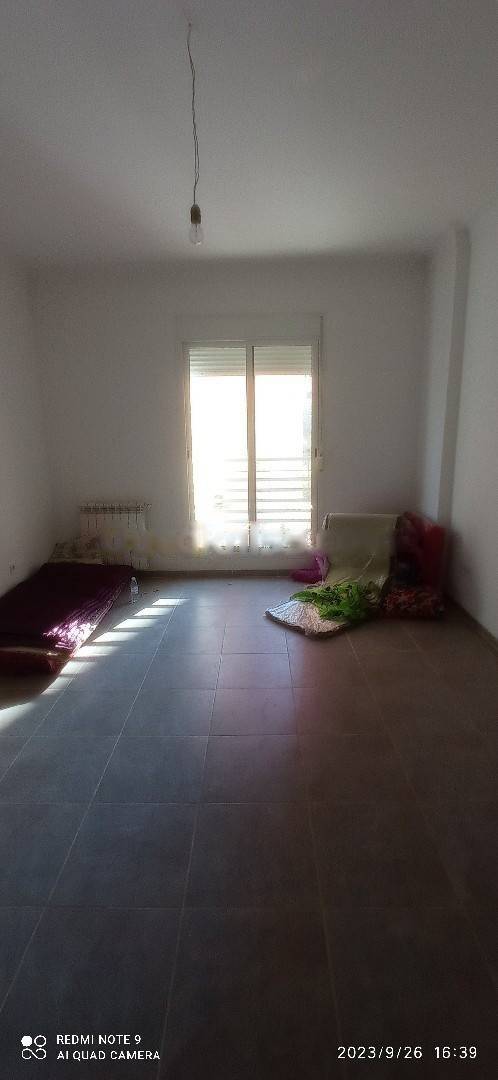 Location Appartement F4 Dely Ibrahim