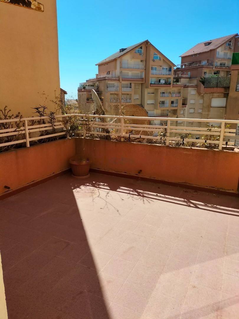 Location Appartement F04 El Achour