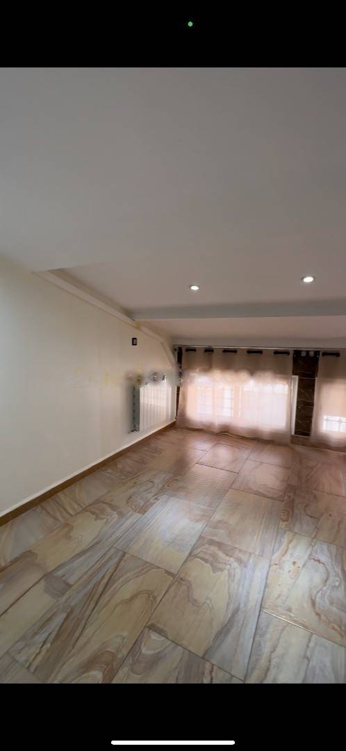 Vente Appartement F05 El Achour