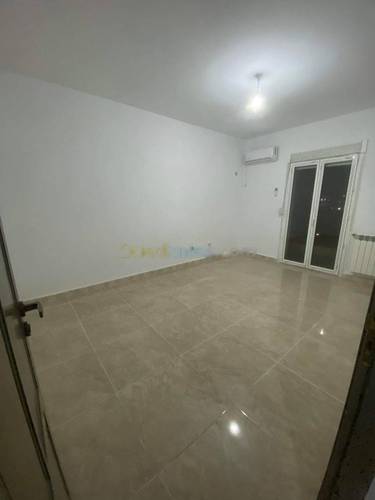 Location Appartement F05 Kouba