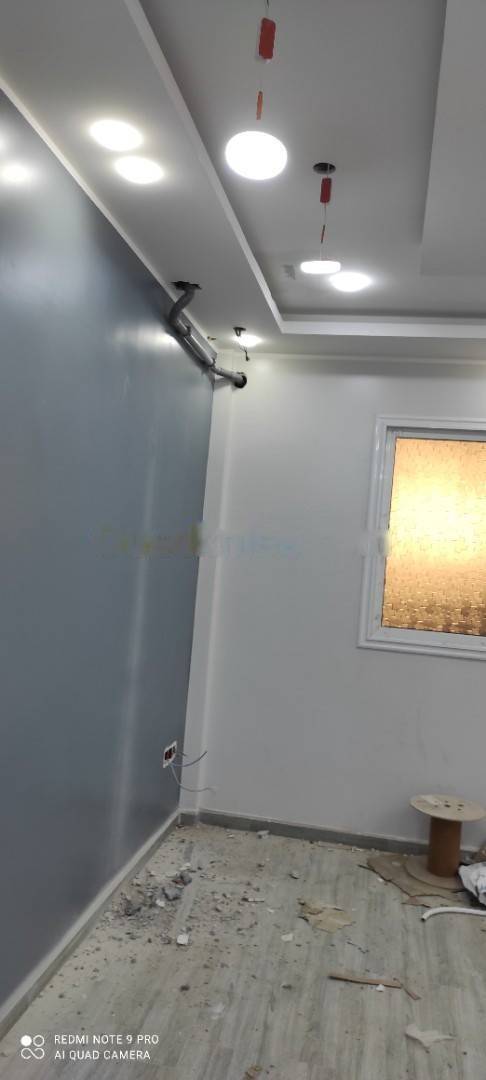 Location Local F3 Bordj El Bahri