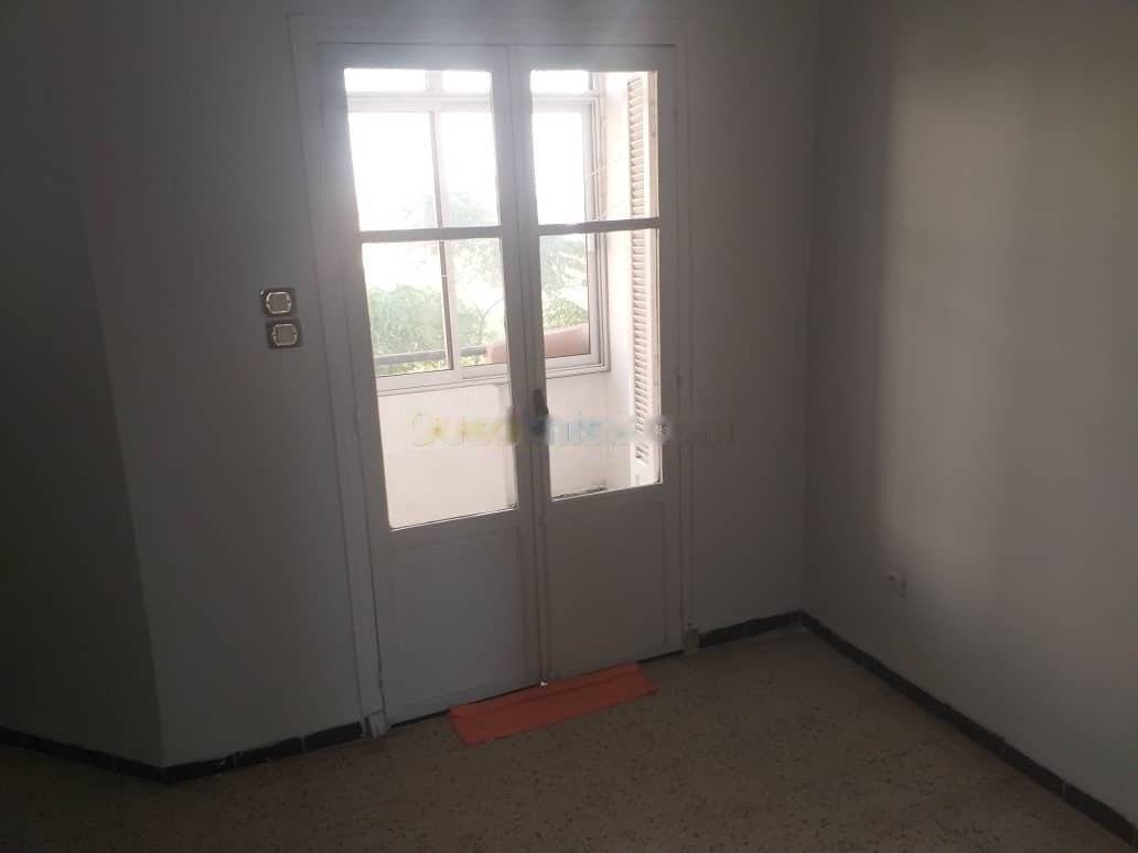 Location Appartement F3 Bab Ezzouar