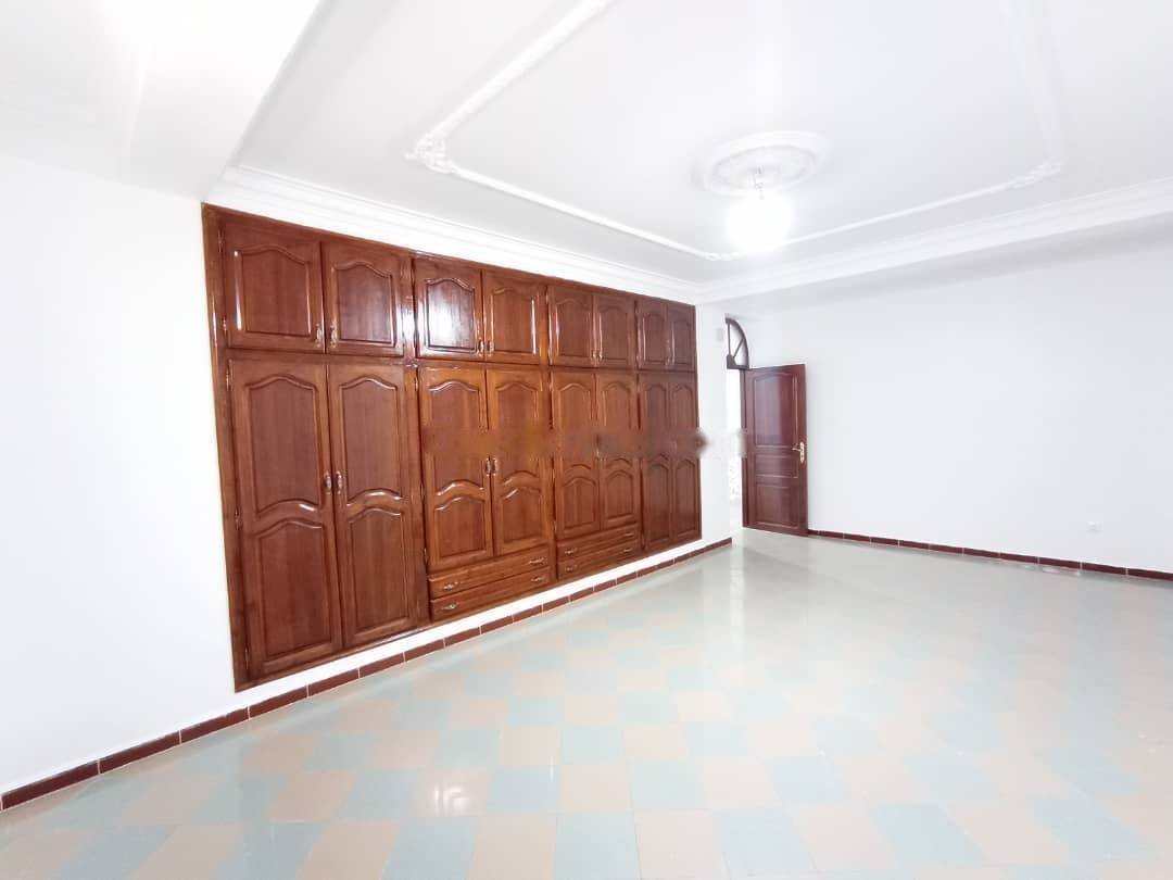 Location Appartement F5 Dar El Beida