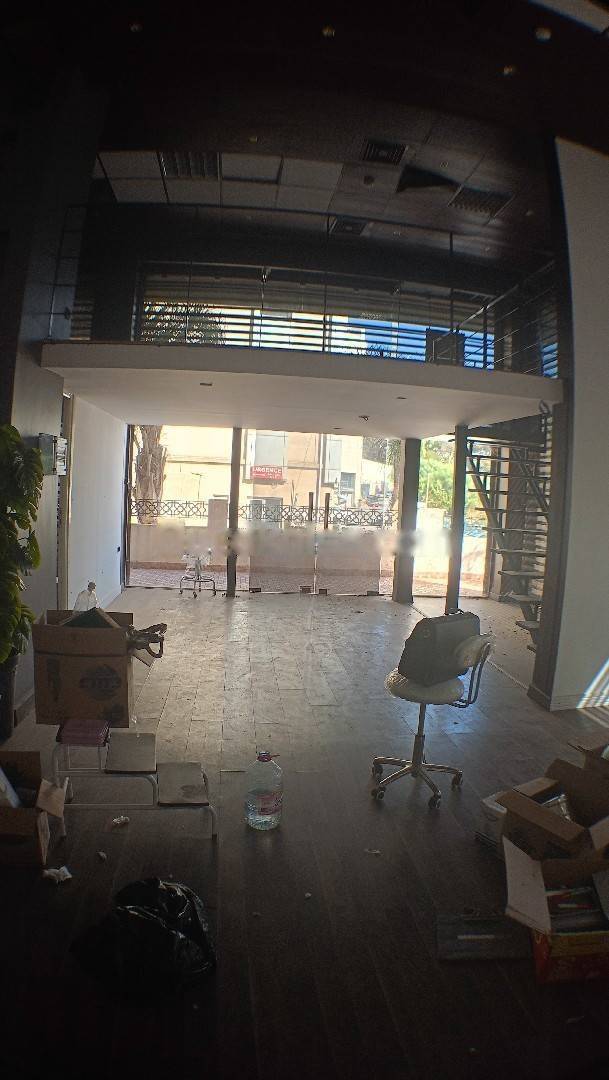 Location Local F1 Hydra