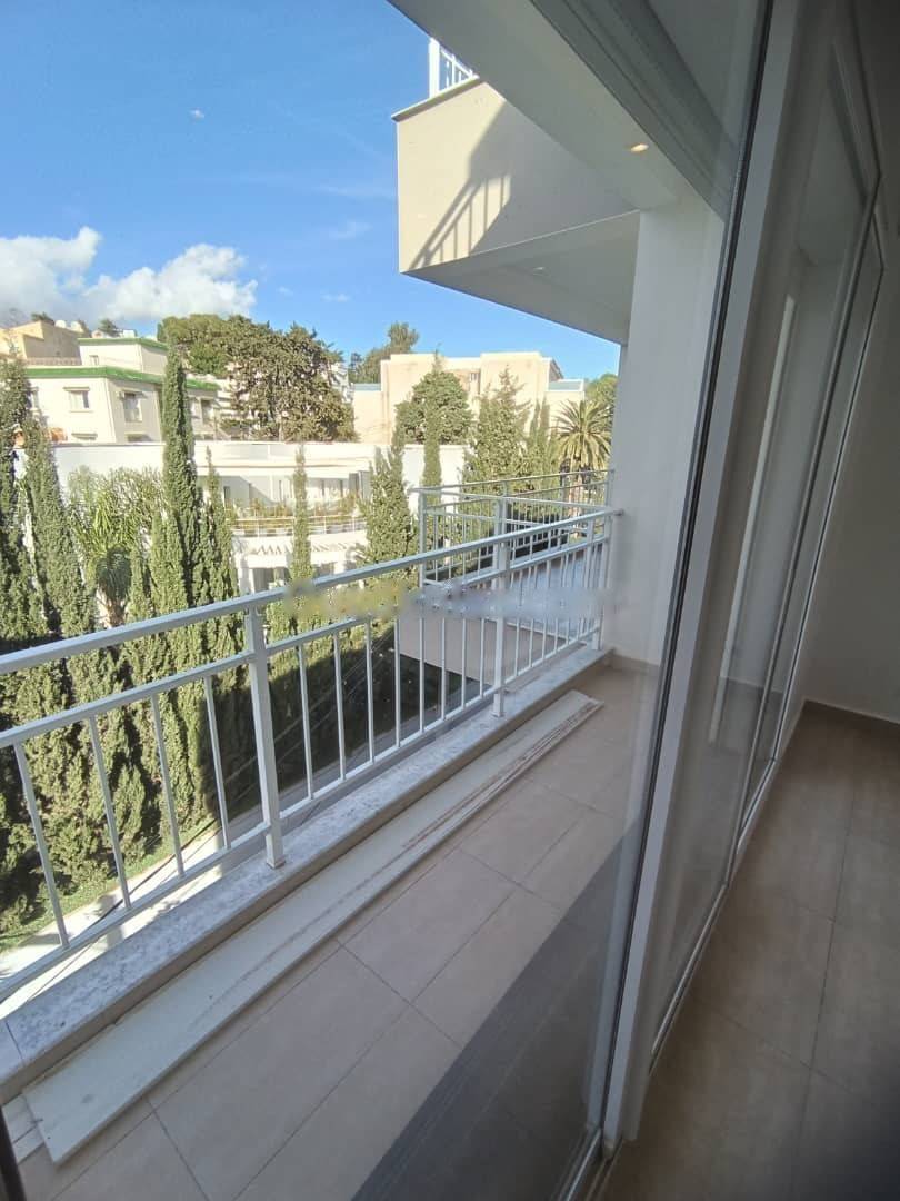 Location Appartement F4 Hydra