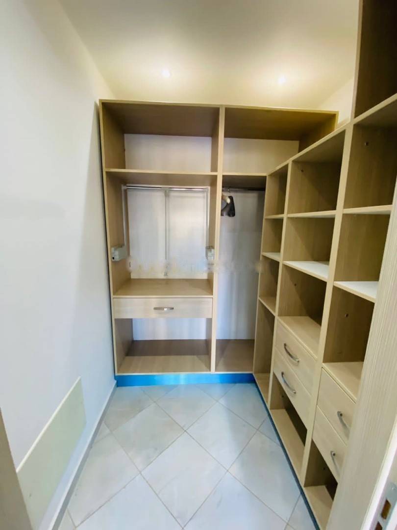 Location Appartement F6 Hydra