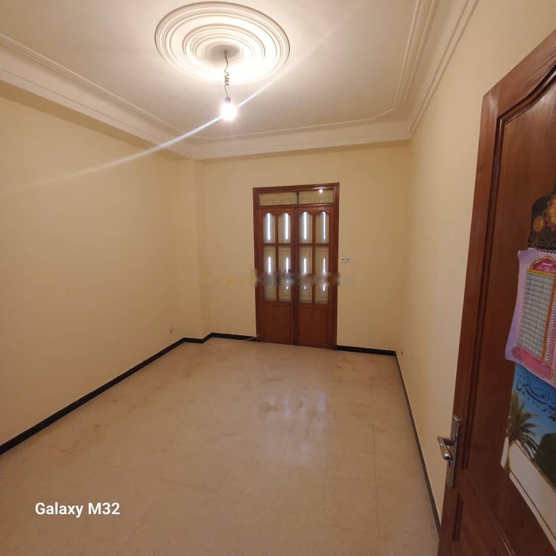 Location Niveau de villa F4 Bordj El Bahri