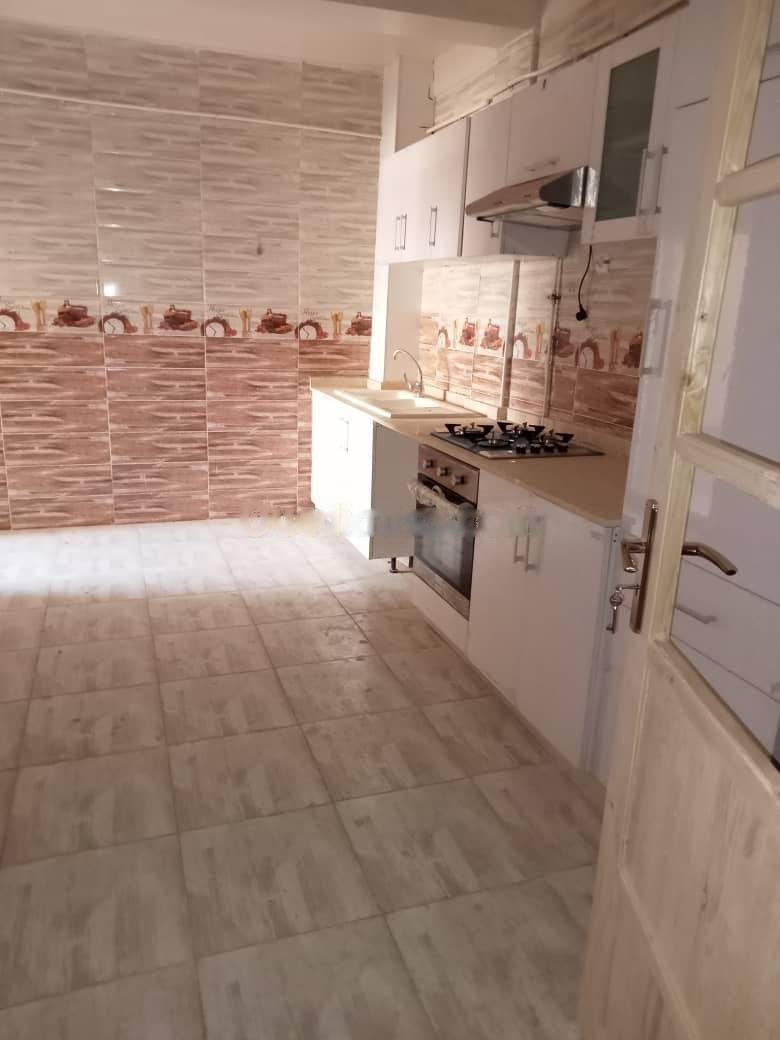 Location Appartement F4 Rouiba