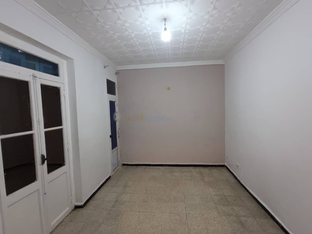 Vente Appartement F2 Sidi M'Hamed