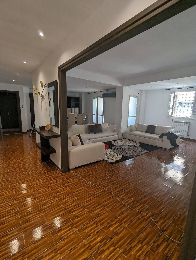 Location Appartement F4 Birkhadem
