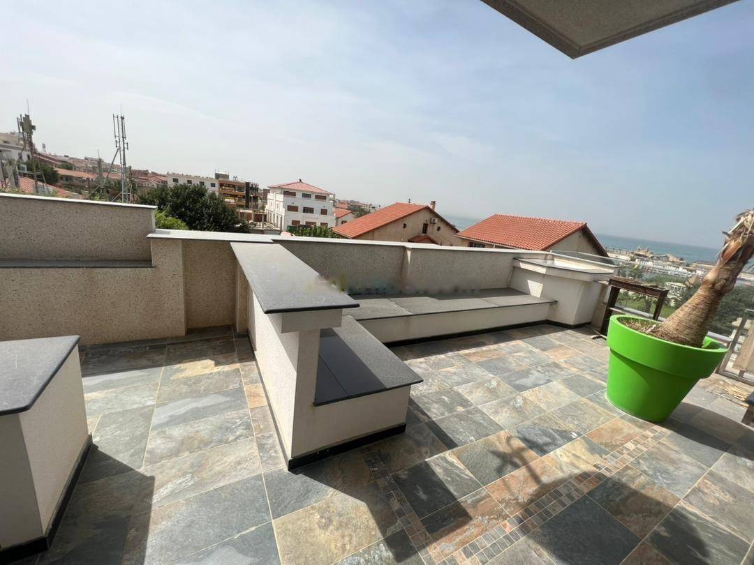 Vente Villa F8 Bordj El Bahri