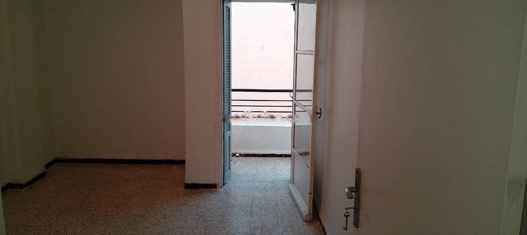 Location Appartement F4 Bouzareah