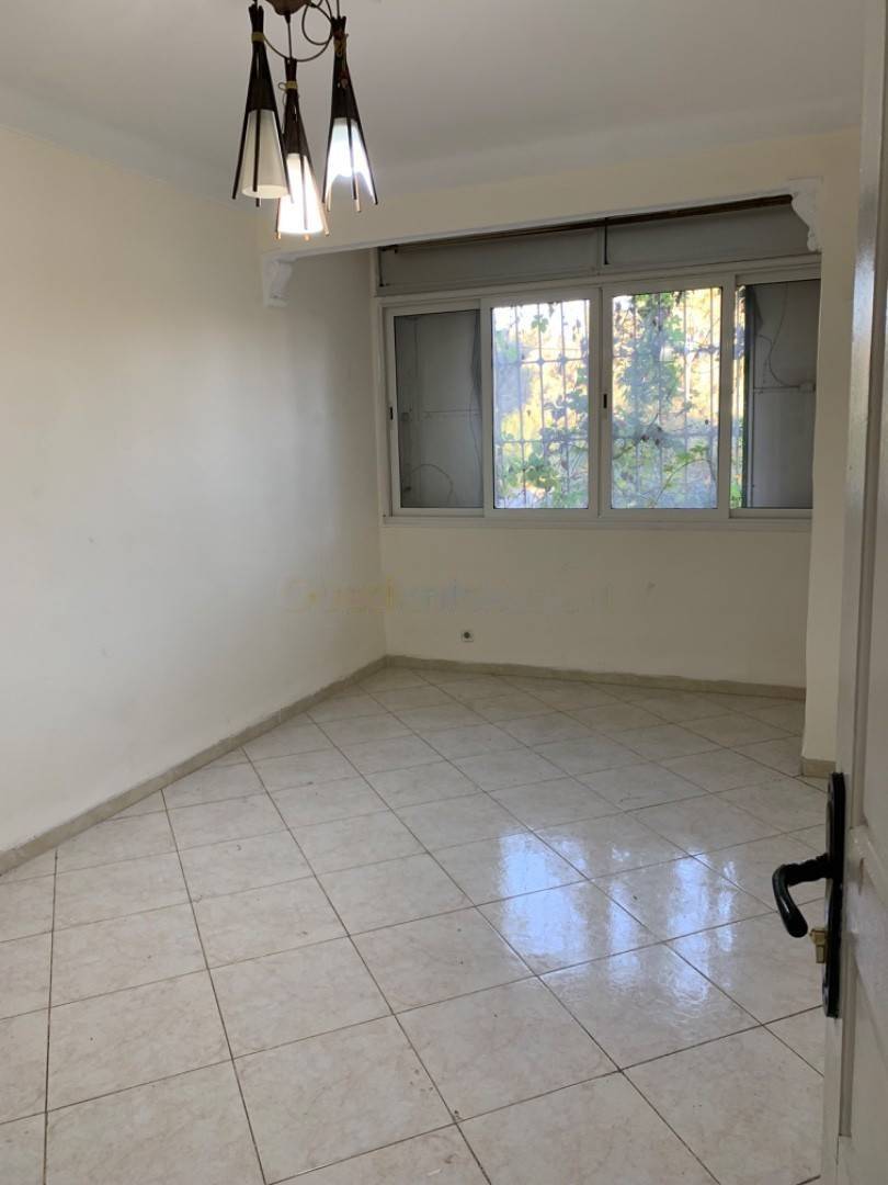 Location Appartement F3 Bachdjerrah