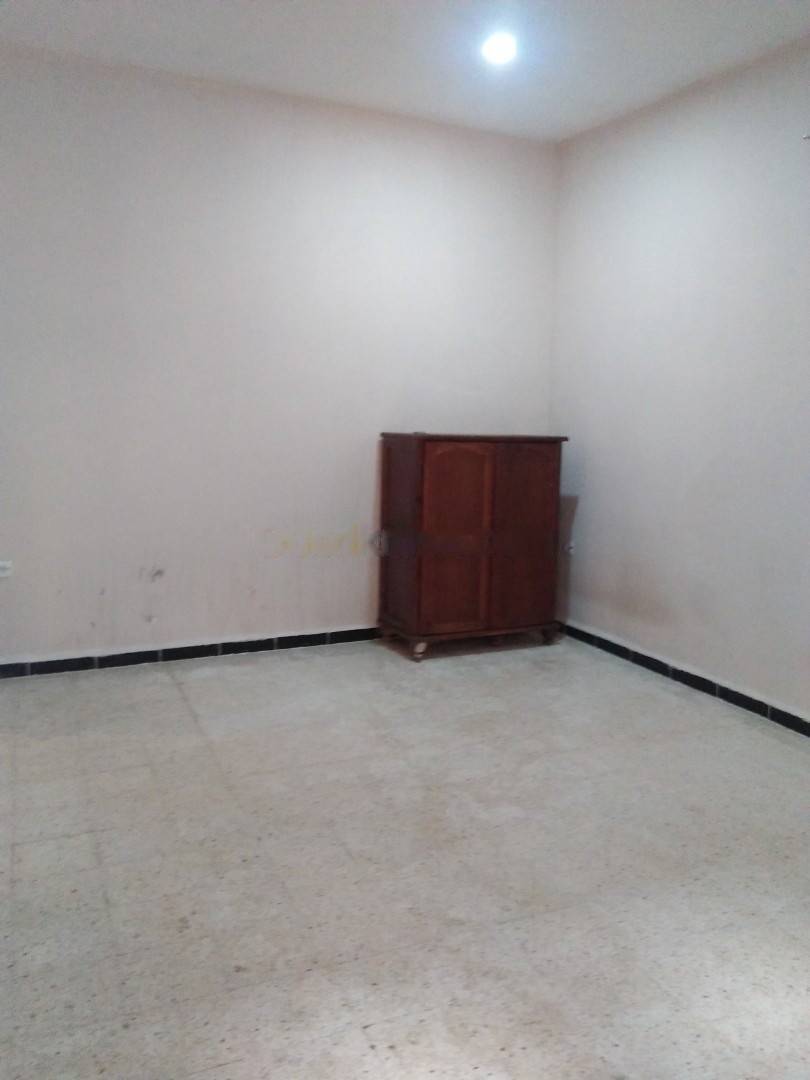 Location Appartement F1 Les Eucalyptus