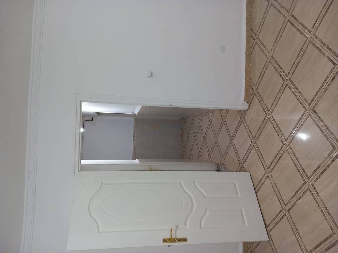 Location Appartement F5 Bab Ezzouar