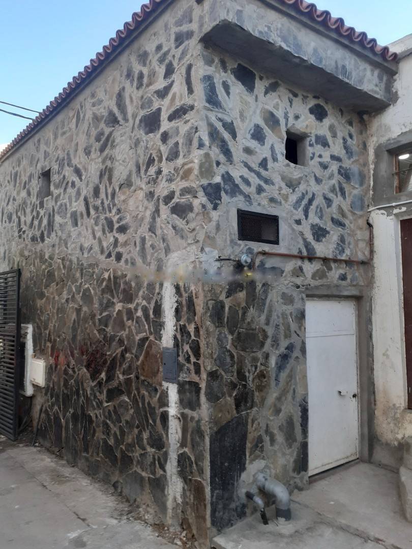 Location Local F1 Kouba