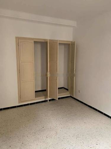 Location Appartement F4 Mohammadia