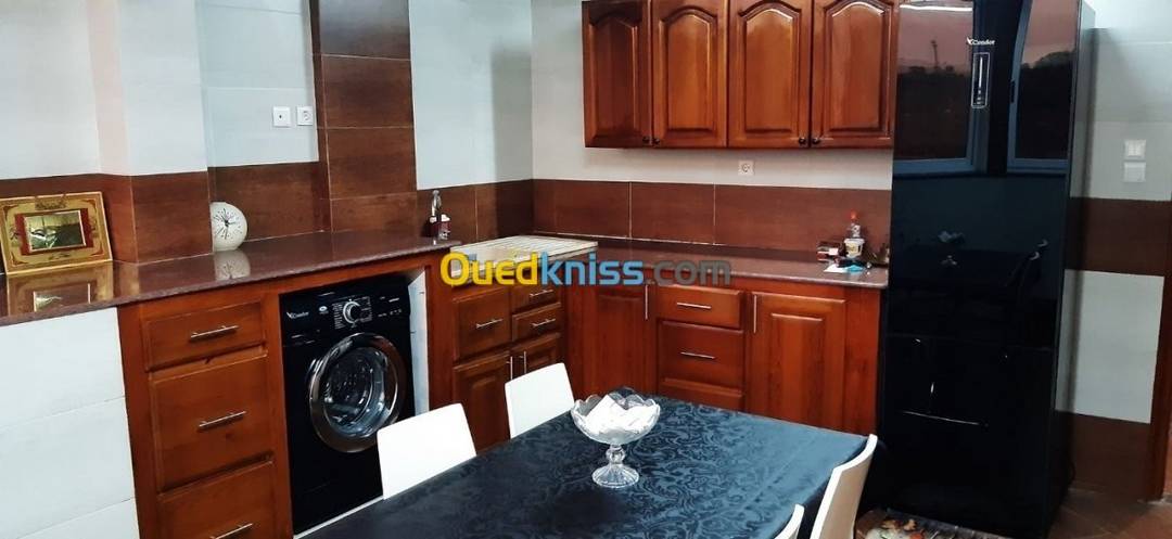 Location Appartement F4 Birkhadem